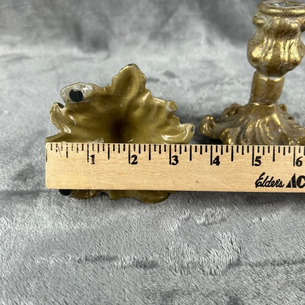 Vintage Gold Gilt Ornate Acanthus Leaf Candlestick Holders Pair 4.5